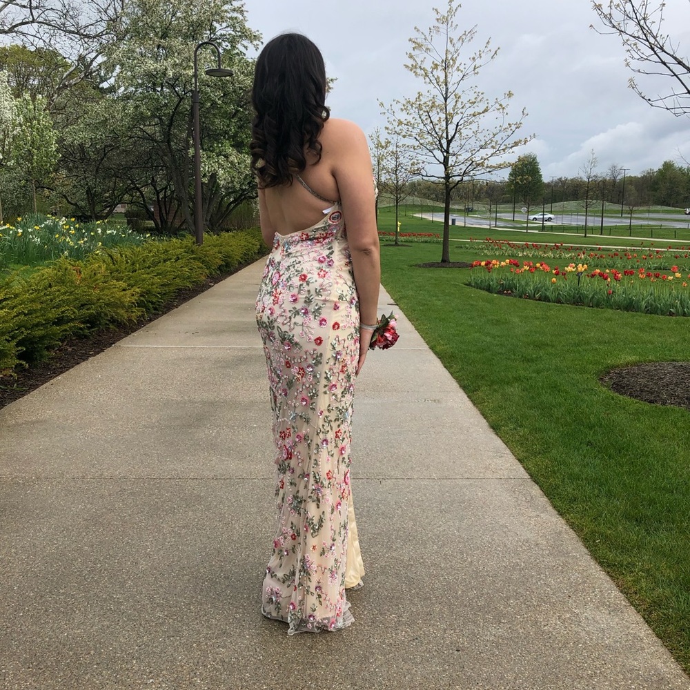Prom dress for sale